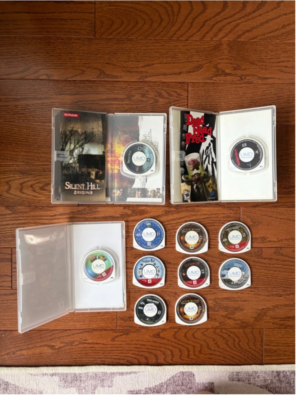 PSP Video Games Bundle - Picture 2 of 2